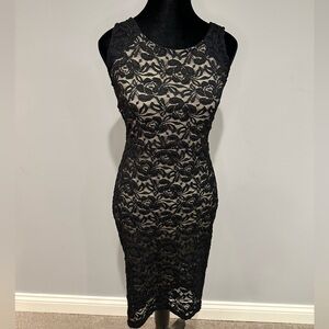 Soprano Black Lace Bodycon Dress